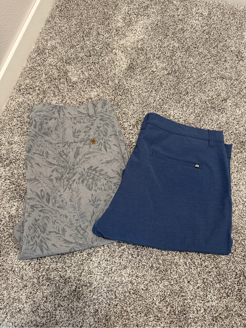 Travis Mathew Golf 9” Shorts